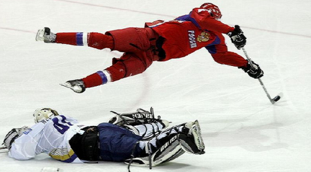 Россияне проиграли чехам в последней игре Кубка Карьяла 2012